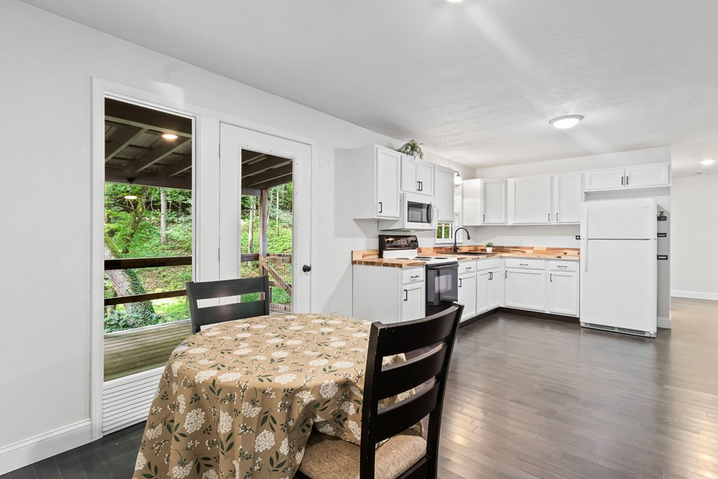 123 Quarry Road Property Photo 13