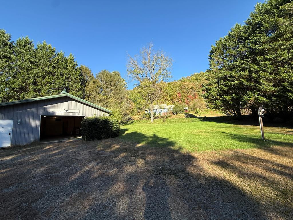 3335 Upper Peachtree Property Photo 5