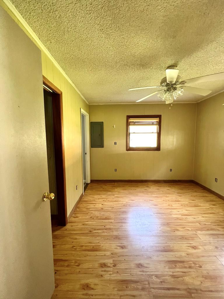 1050 Us Highway 19 Property Photo 7