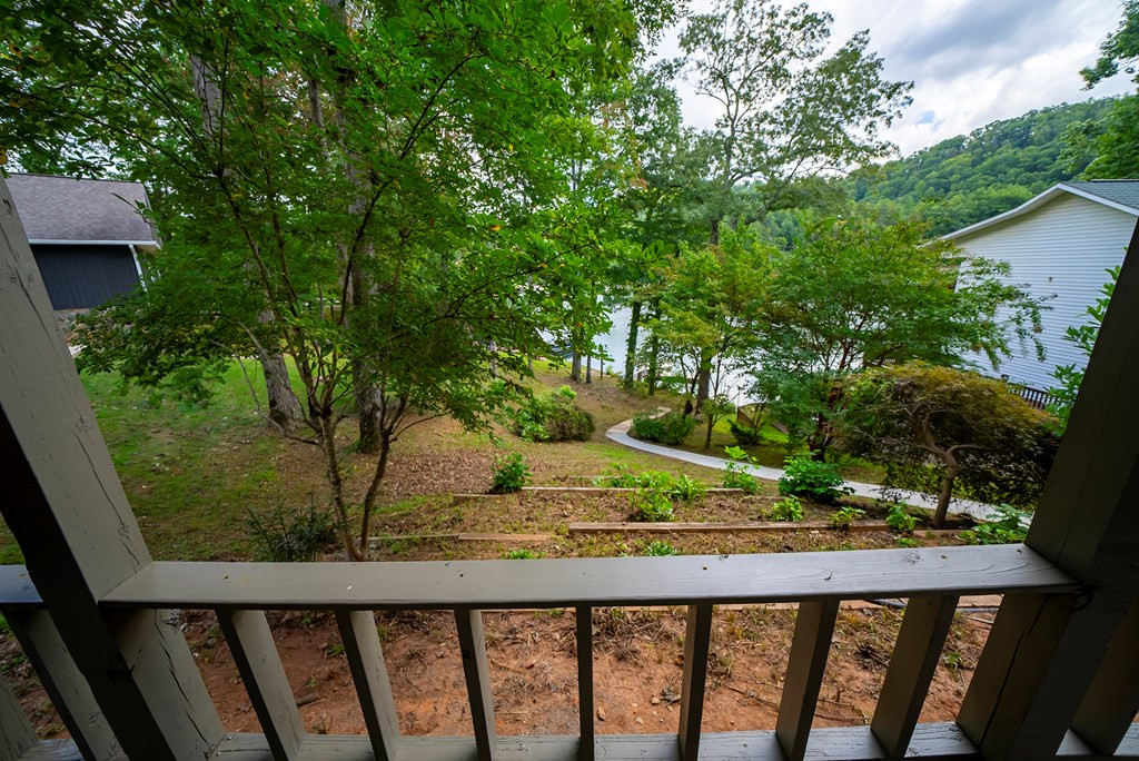 55 Avisco Property Photo 2