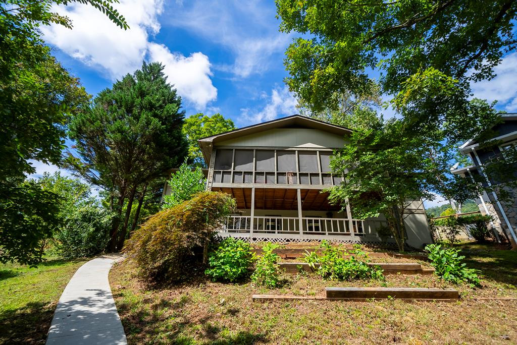 55 Avisco Property Photo 24