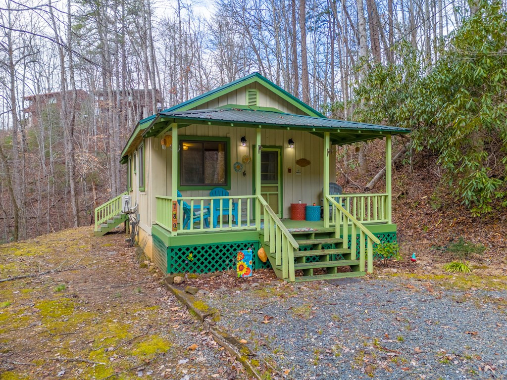 180 Valley Lane Property Photo 41