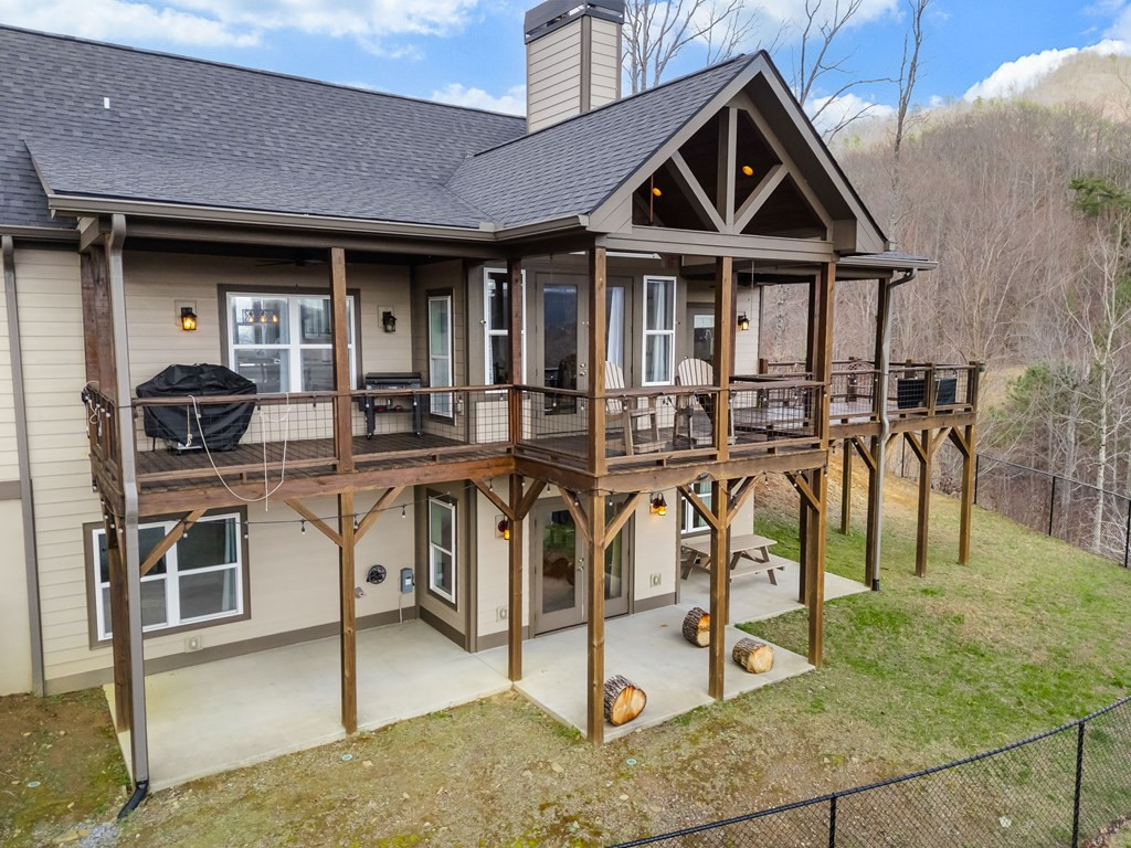 57 Eagles Nest Trail Property Photo 8