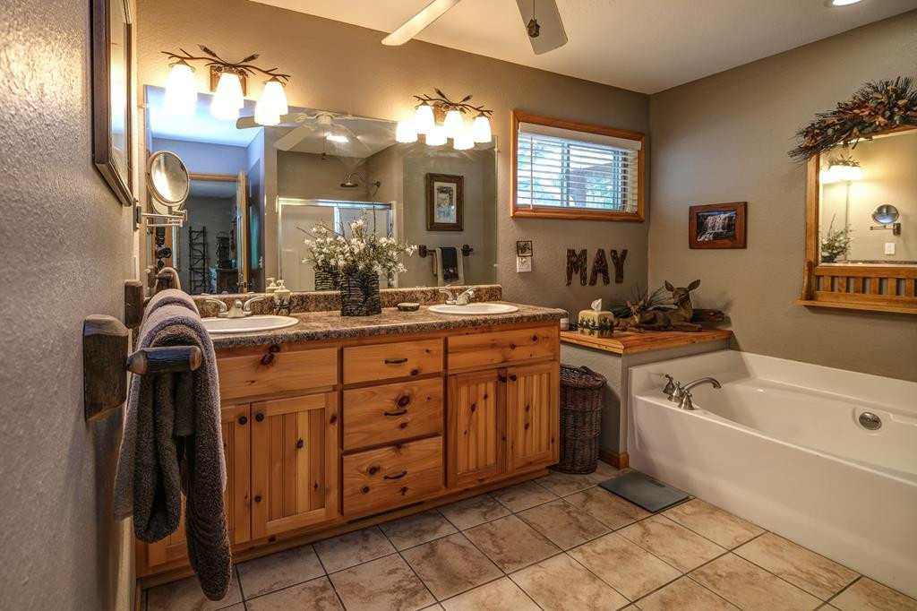 78 Hawk Nest Place Property Photo 33