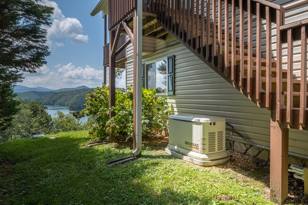 78 Hawk Nest Place Property Photo 68