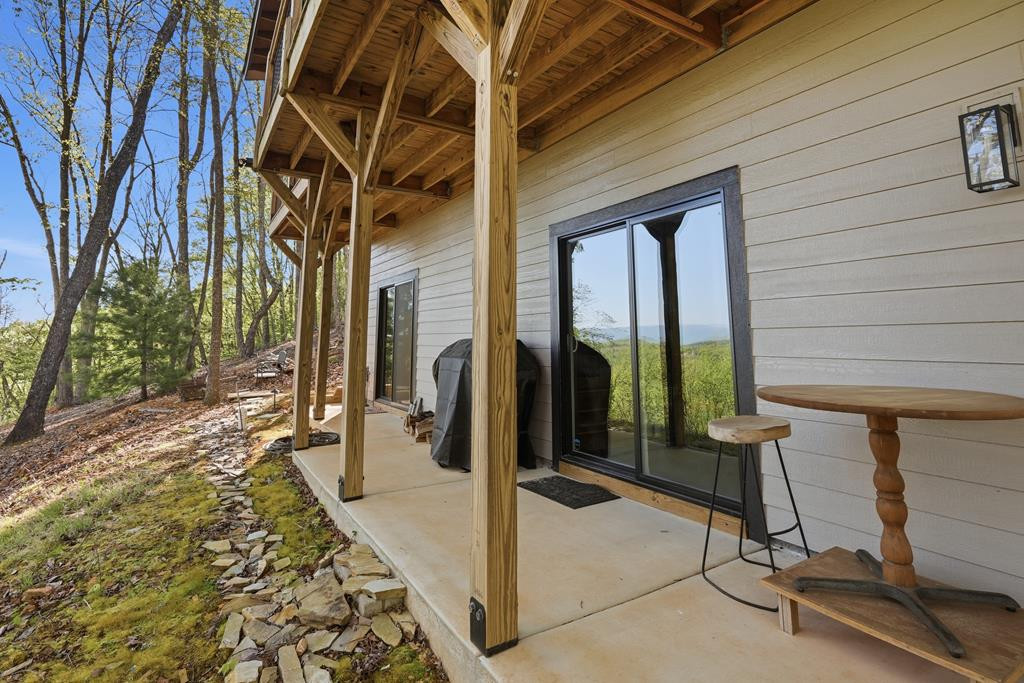194 Quiet Woods Trail Property Photo 38