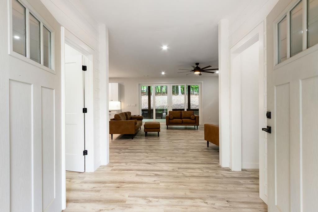 52 Honeysuckle Drive Property Photo 8