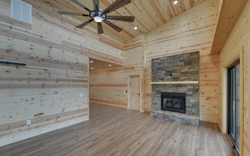 322 Deer Haven Trail Property Photo 7