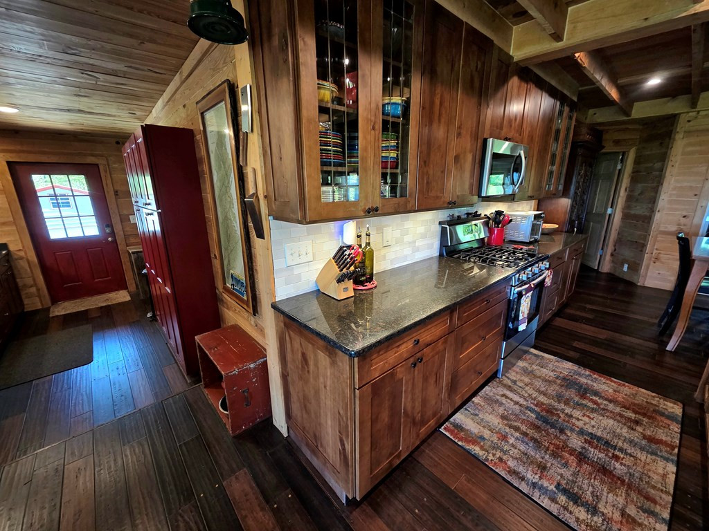 795 Porterfield Gap Road Property Photo 49
