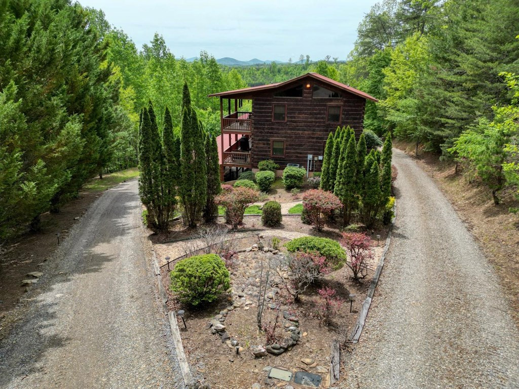 145 Skyview Drive Property Photo 3