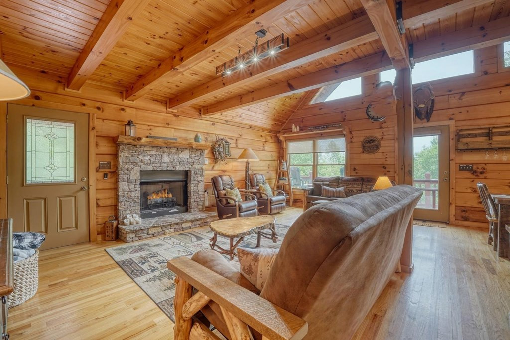 145 Skyview Drive Property Photo 6