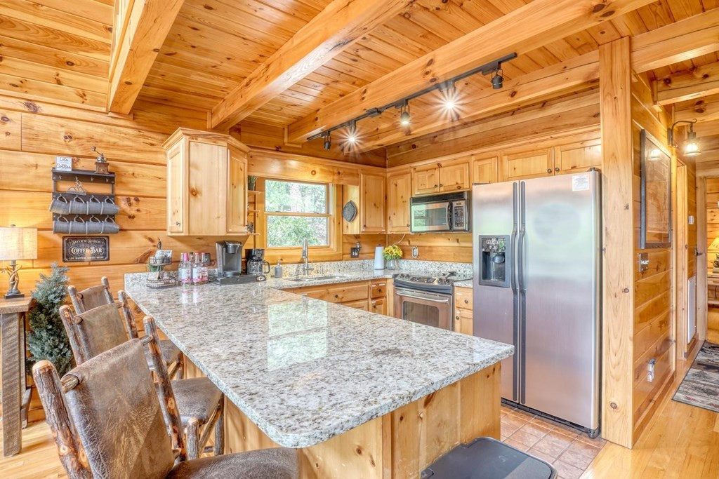 145 Skyview Drive Property Photo 10