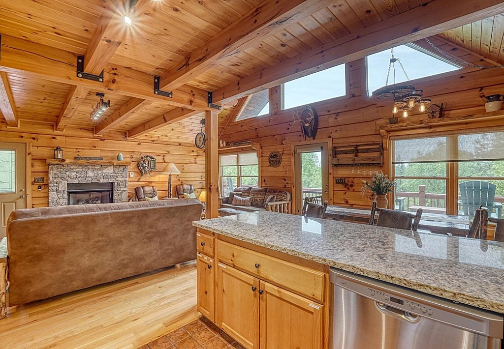 145 Skyview Drive Property Photo 12