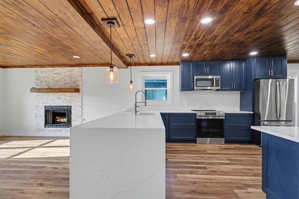 233 Bradshaw Road Property Photo 14