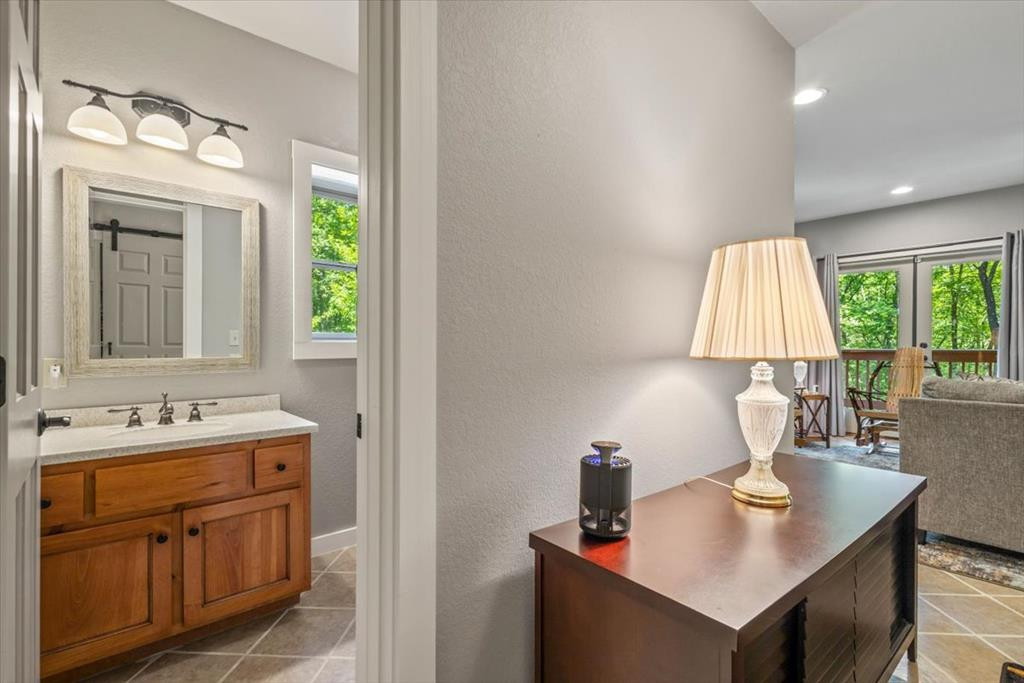 273 Ridgewood Drive Property Photo 43