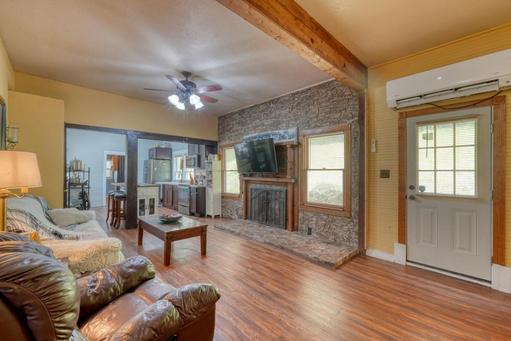 3610 Highway 294 Property Photo 6