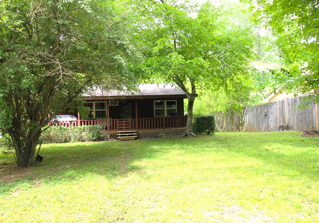 130 Ivy Lane Property Photo 3