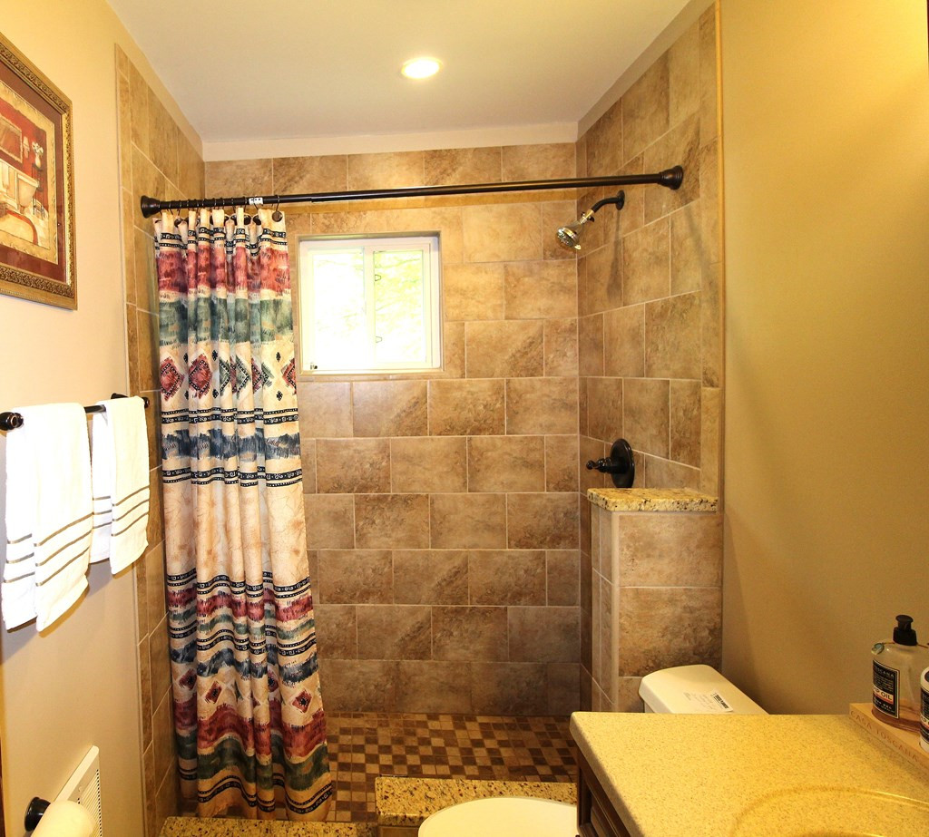 130 Ivy Lane Property Photo 18