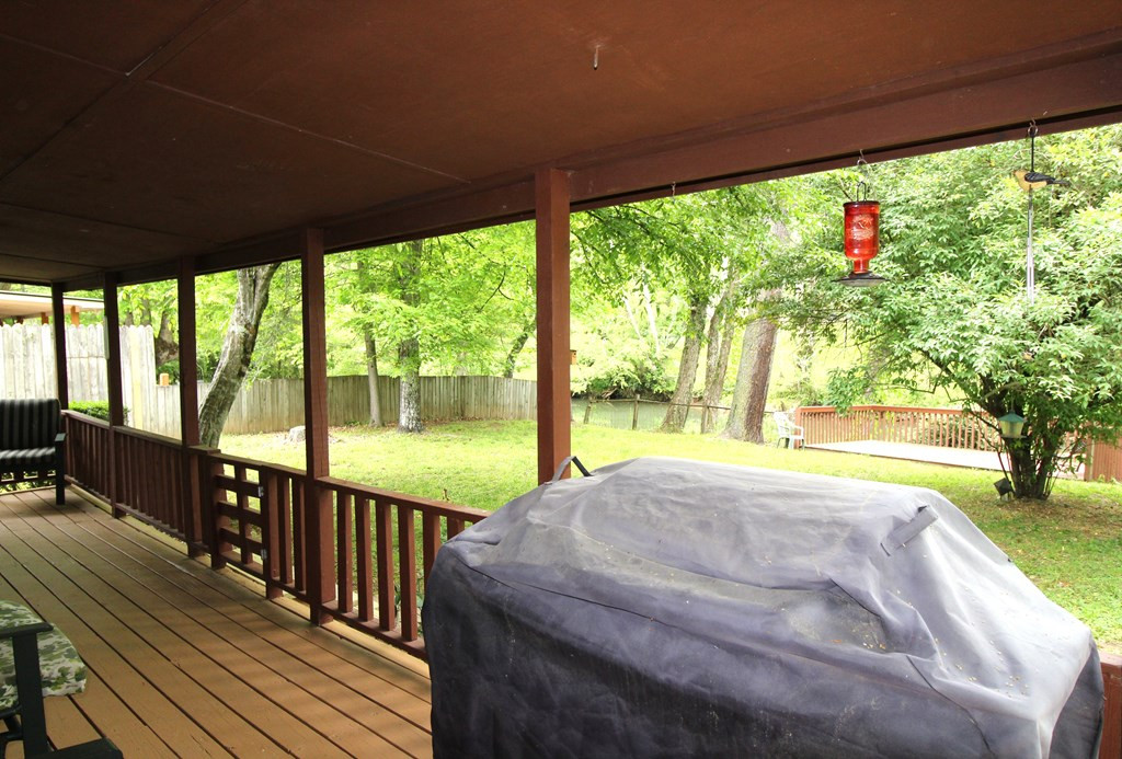 130 Ivy Lane Property Photo 24