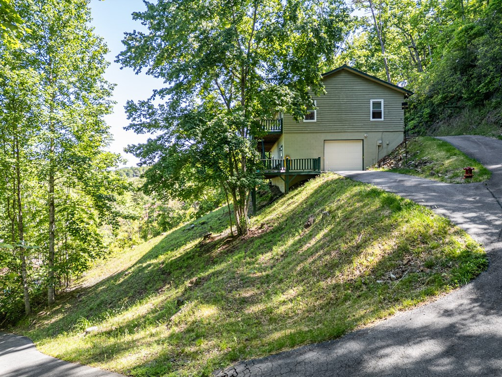 81 Trinity Drive Property Photo 36