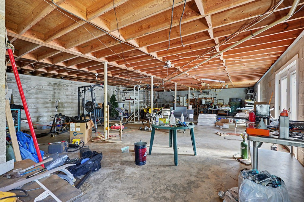 63 Fort Butler Street Property Photo 2