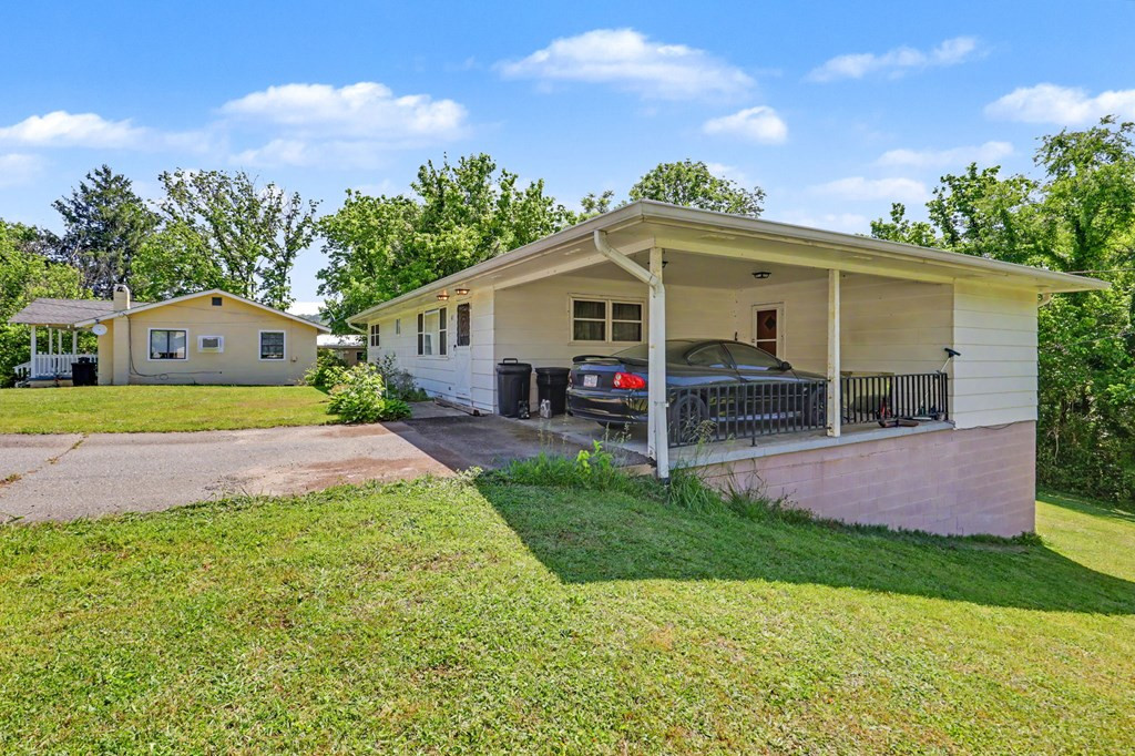 63 Fort Butler Street Property Photo 7