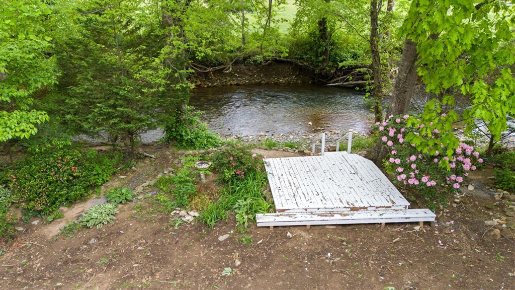 59 Tusquittee Creek Lane Property Photo 4