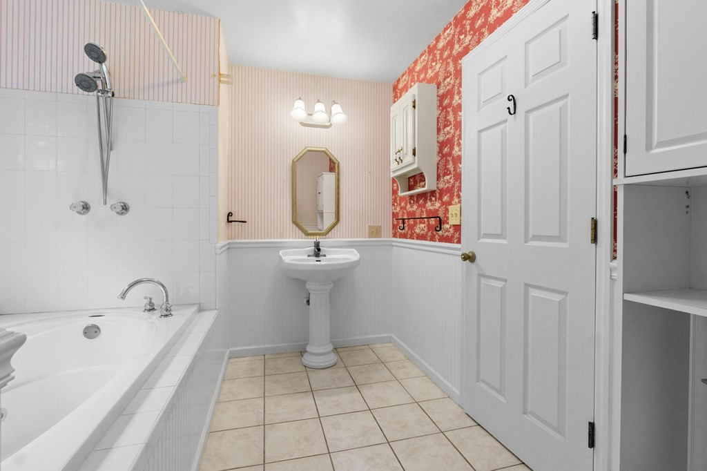 59 Tusquittee Creek Lane Property Photo 17