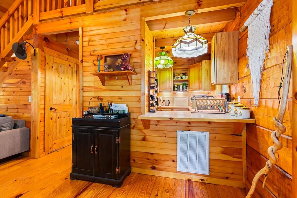 1374 Long Branch Road Property Photo 15