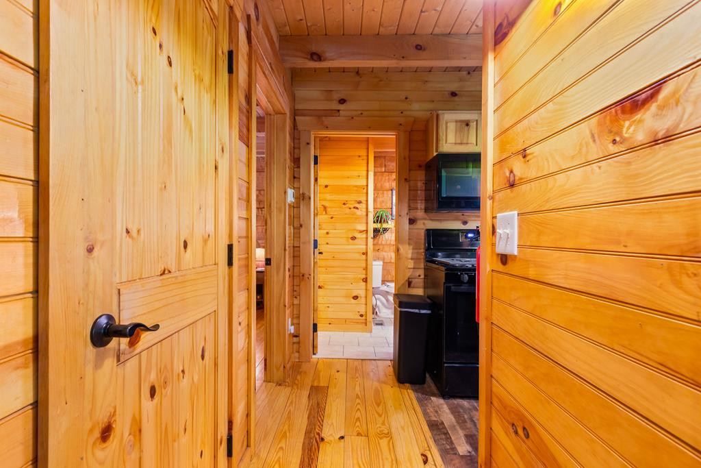 1374 Long Branch Road Property Photo 25