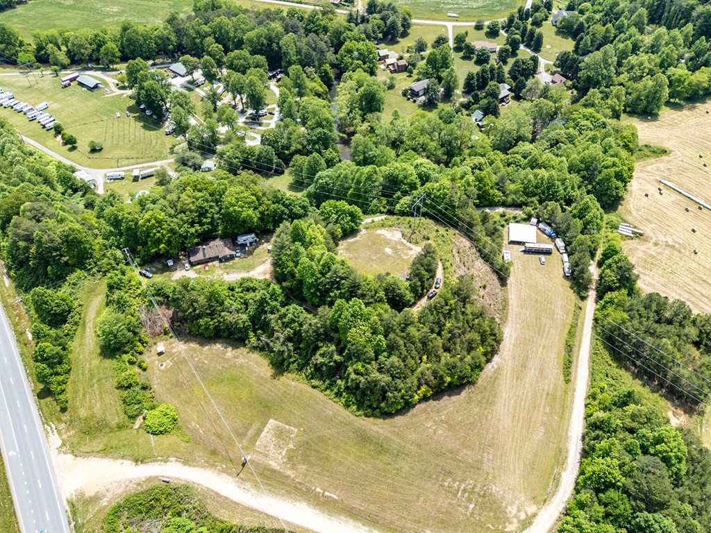 3674 Us 19 Property Photo 8