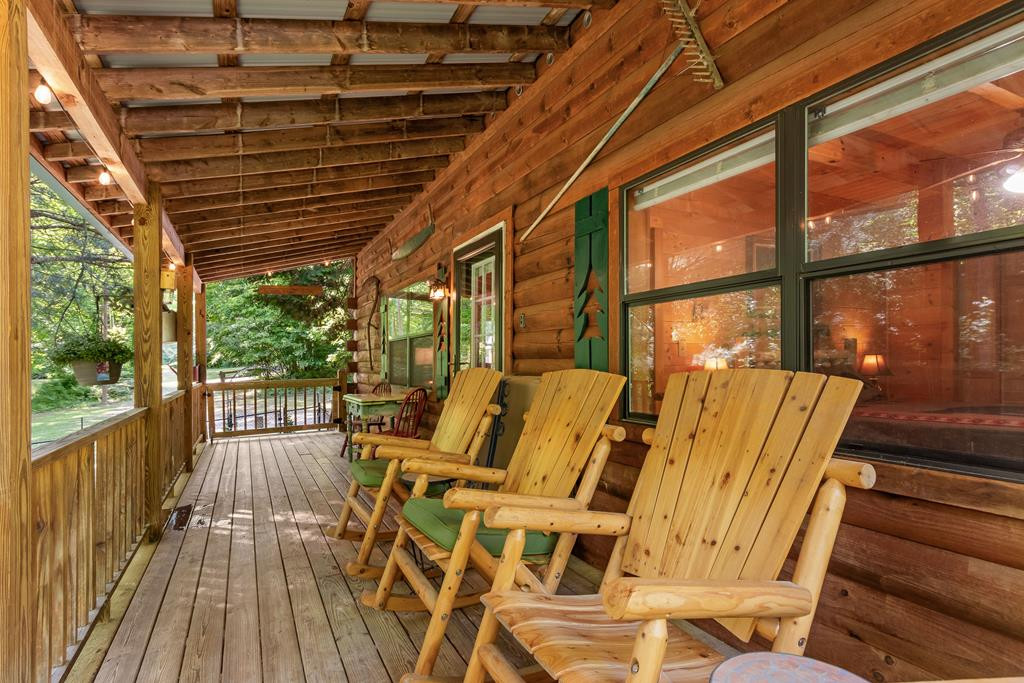 35 Winding Hill Trail Property Photo 6