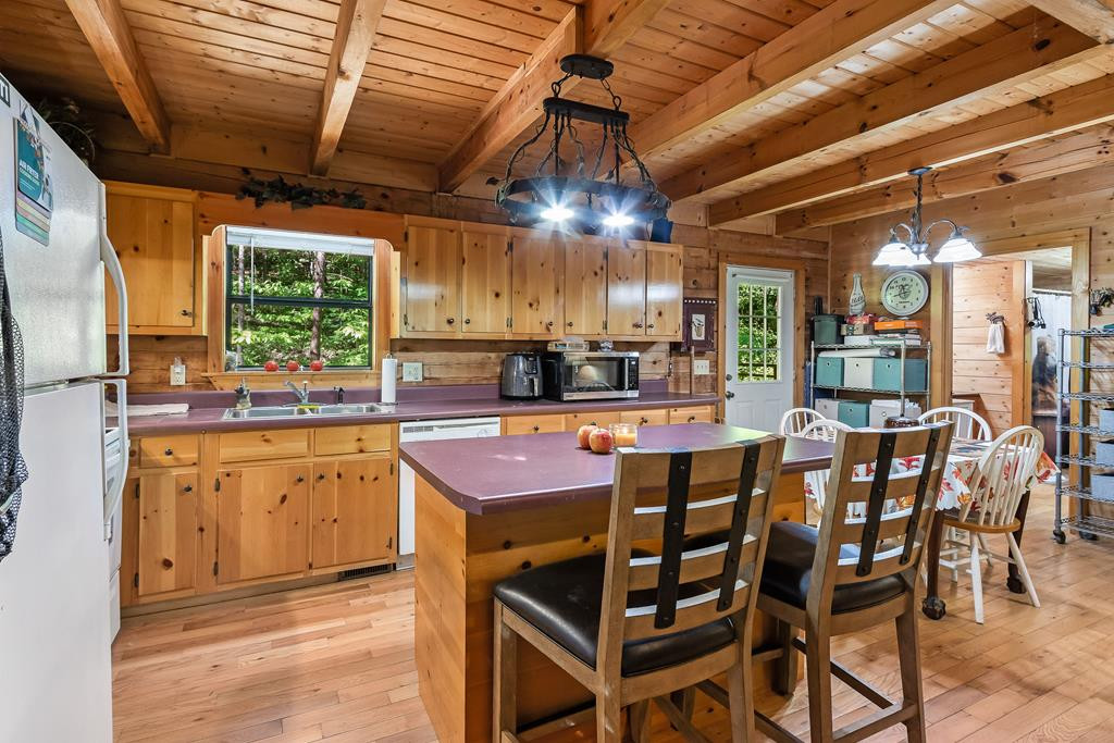 35 Winding Hill Trail Property Photo 19