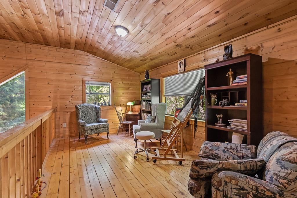35 Winding Hill Trail Property Photo 32