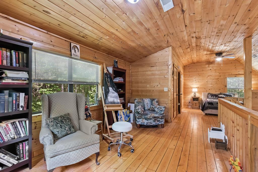35 Winding Hill Trail Property Photo 34