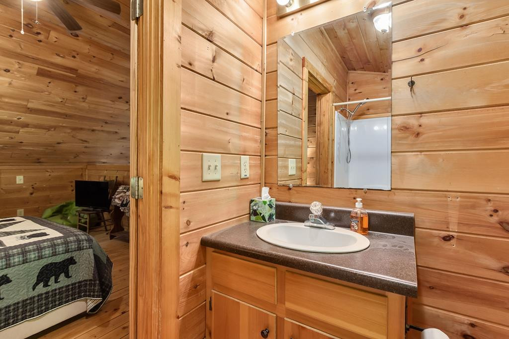 35 Winding Hill Trail Property Photo 42