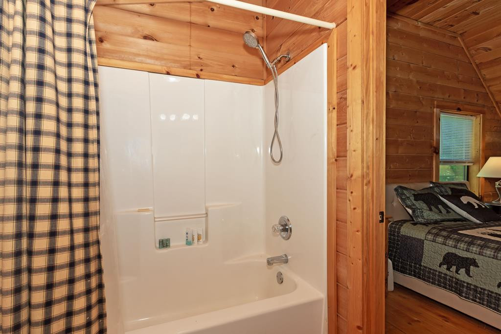 35 Winding Hill Trail Property Photo 43