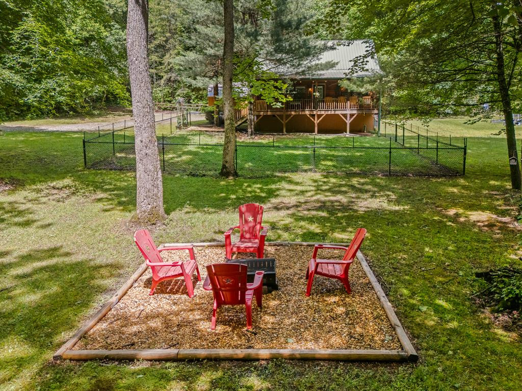 35 Winding Hill Trail Property Photo 52