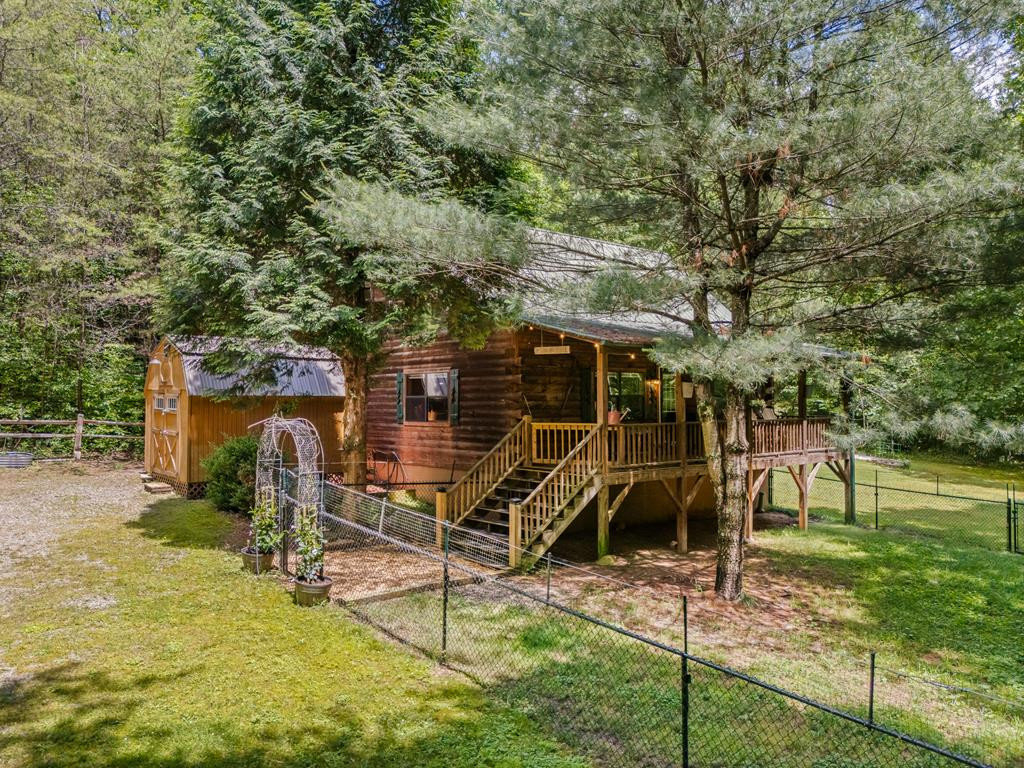 35 Winding Hill Trail Property Photo 68