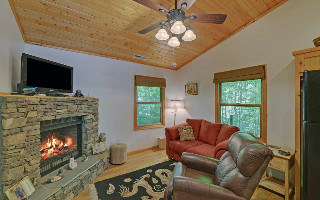 164 Dew Drop Lane Property Photo 28