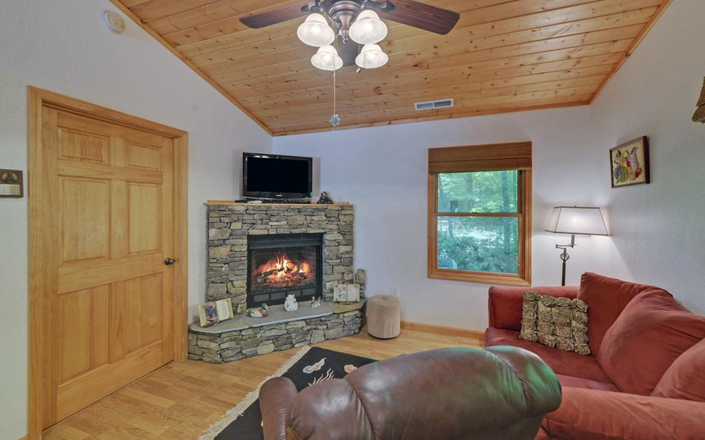 164 Dew Drop Lane Property Photo 30