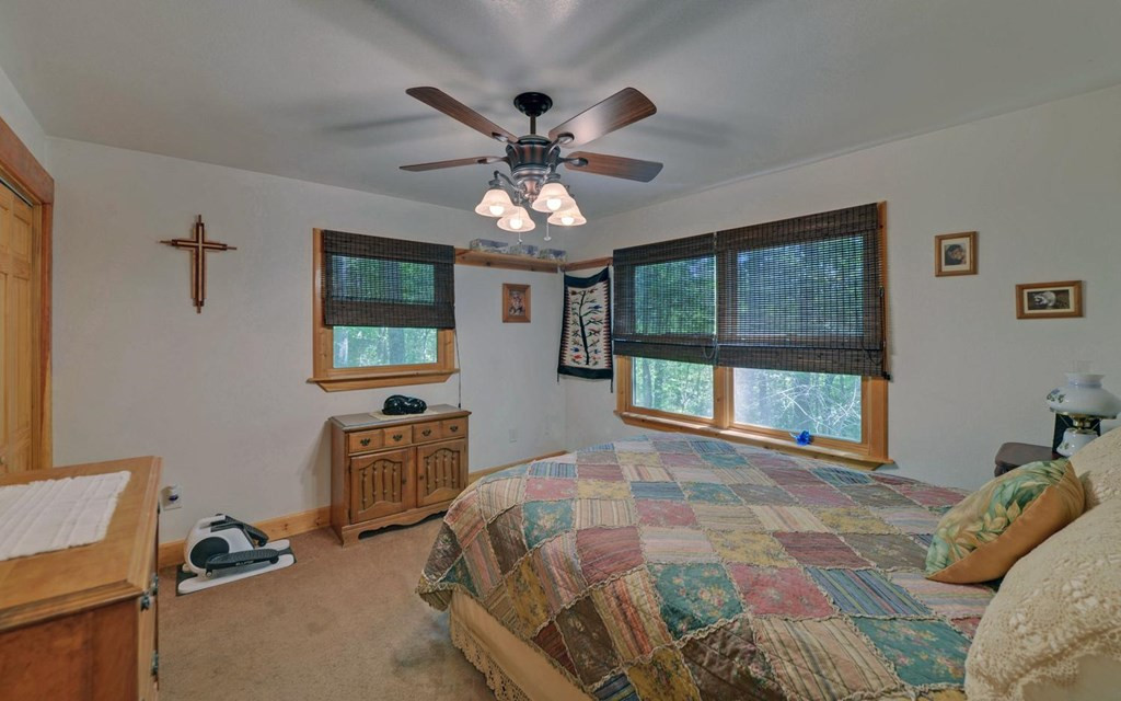 164 Dew Drop Lane Property Photo 32