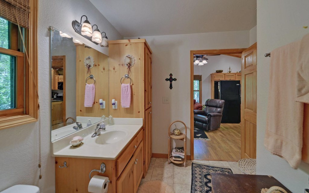 164 Dew Drop Lane Property Photo 46