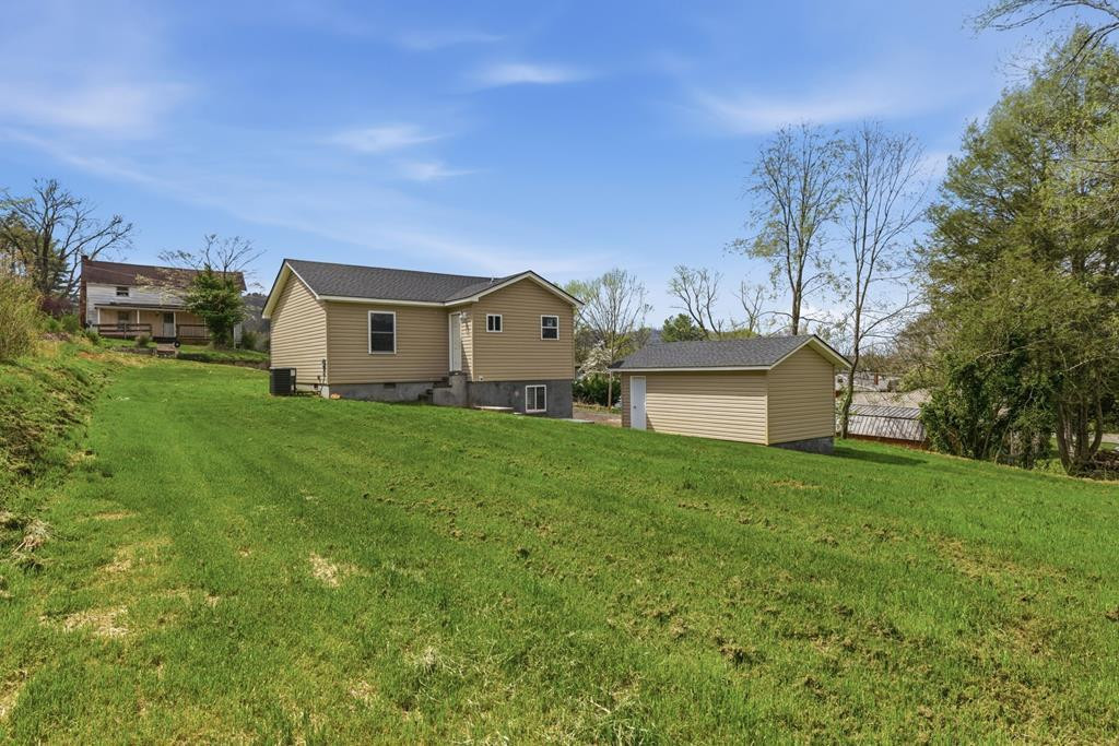 39 Justus Property Photo 3