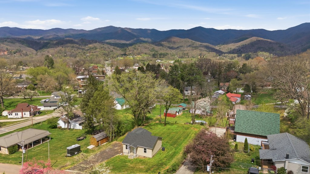 39 Justus Property Photo 6