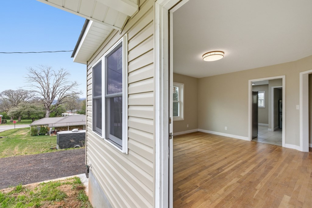 39 Justus Property Photo 7