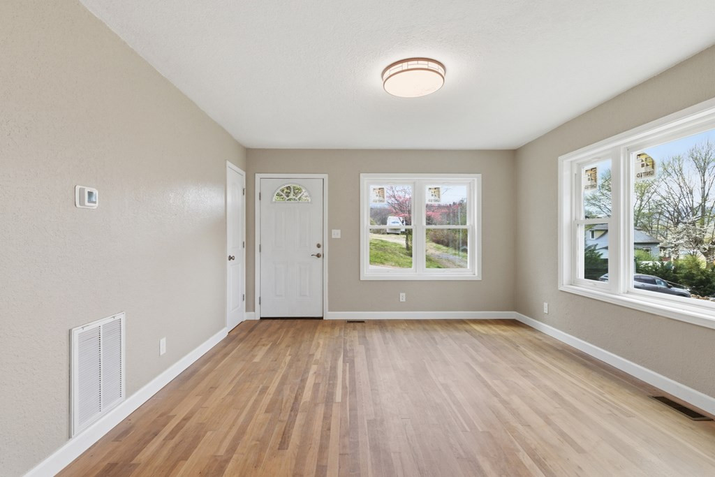 39 Justus Property Photo 11