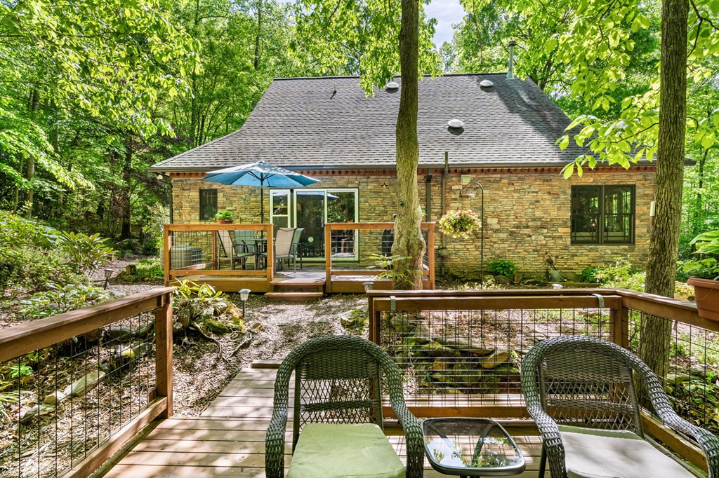 255 Stoney Brook Trail Property Photo 4