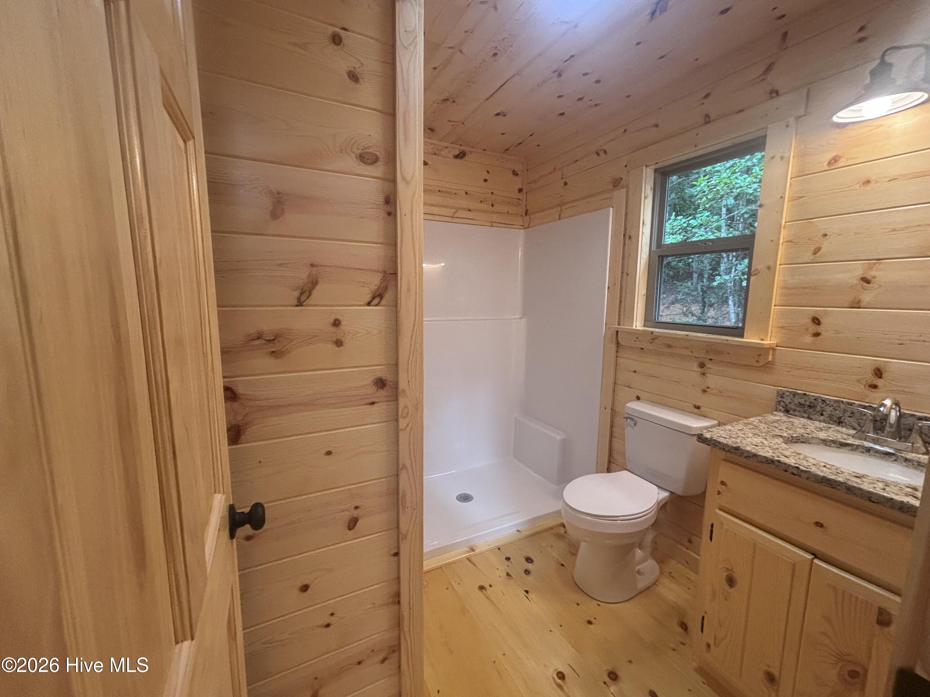 730 Whispering Ridge Drive Property Photo 6