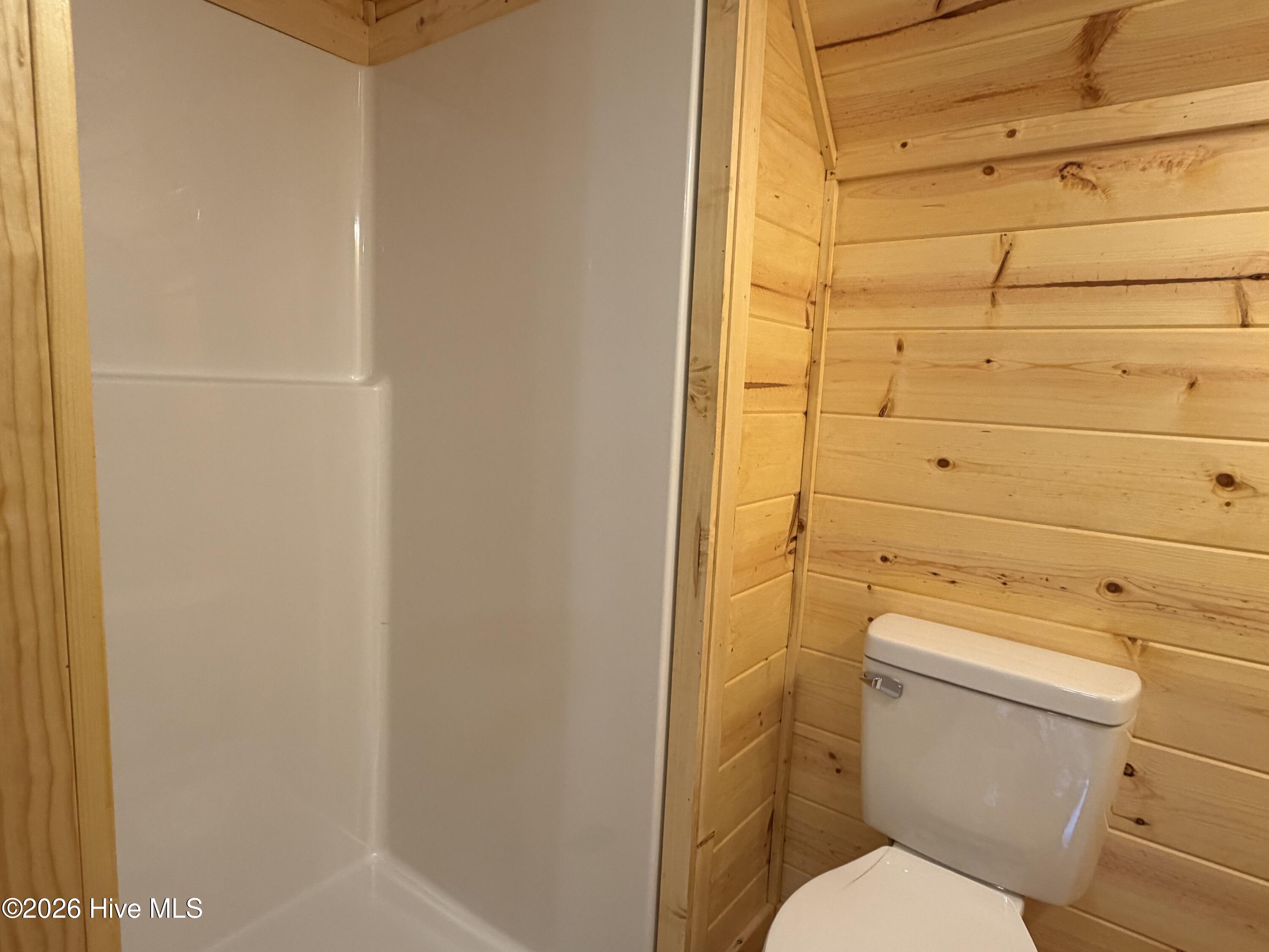 730 Whispering Ridge Drive Property Photo 18